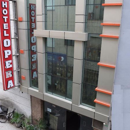 A Family Hotel Oppera Near Igi Airport Нью-Дели Экстерьер фото