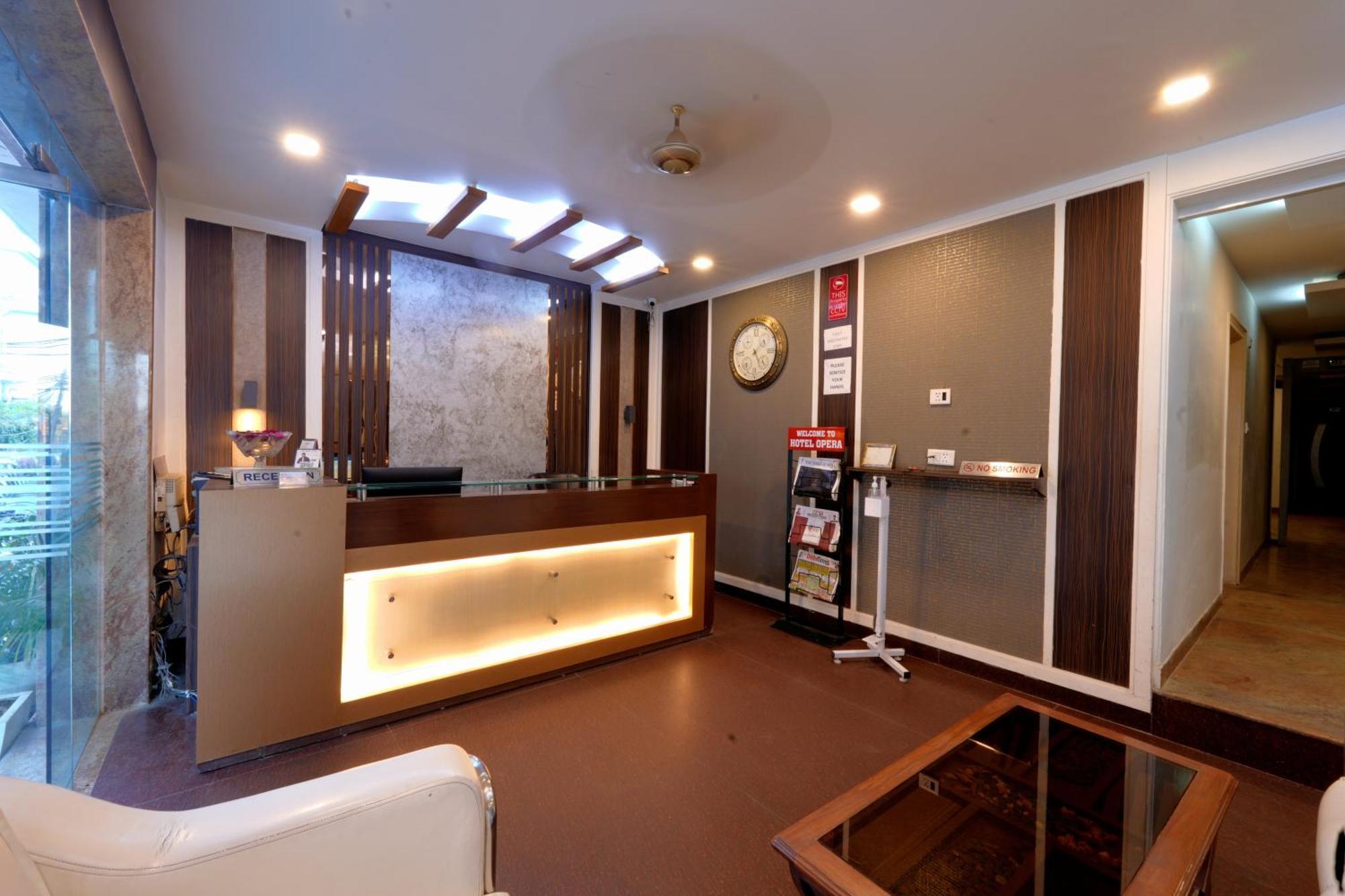 A Family Hotel Oppera Near Igi Airport Нью-Дели Экстерьер фото